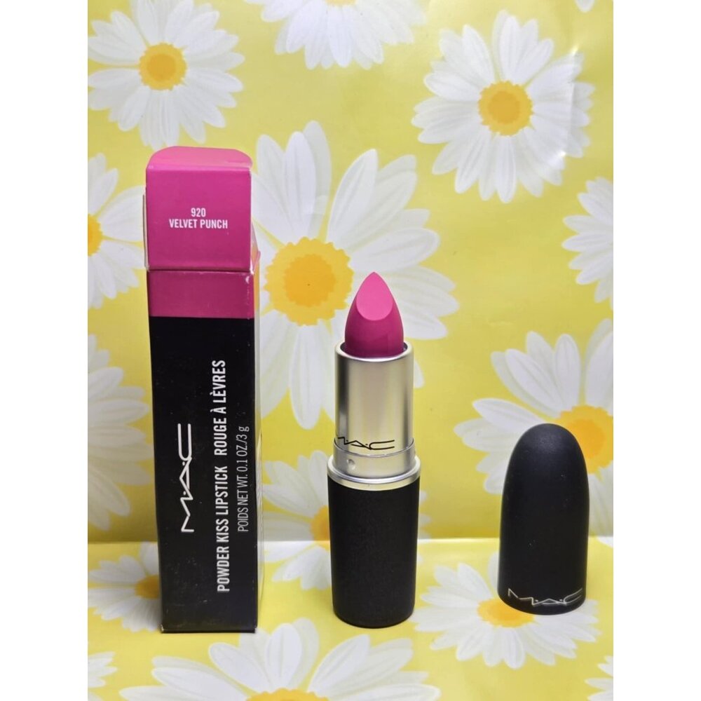 MAC Powder Kiss Moisturizing Matte Shade 920 VELVET PUNCH Full Size 0.1oz / 3g - Picture 4 of 6